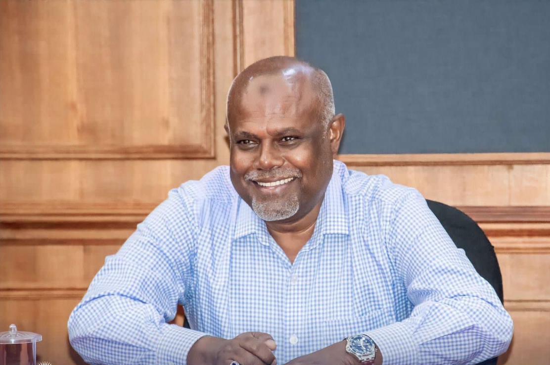 ޤައުމު މުޅިން ނަޖިސްވެއްޖެ؛ މިދަނީ މަޑުމަޑުން ތިޖޫރީ ހުސްވެ ބަނޑަށްޖެހެމުން: ނަފާ ނަސީމް