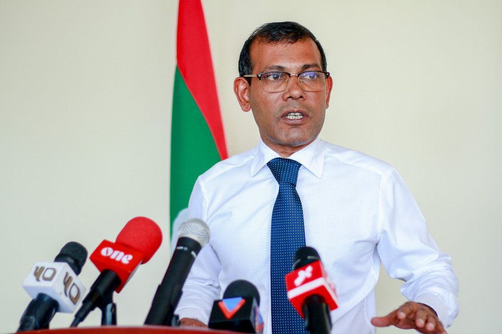 ފައިސާ ޗާޕުކުރަން އުޅޭކަމަށް ބުނާ މައްސަލާގައި ނަޝީދު ކަންބޮޑުވުން ފާޅުކުރައްވައިފި