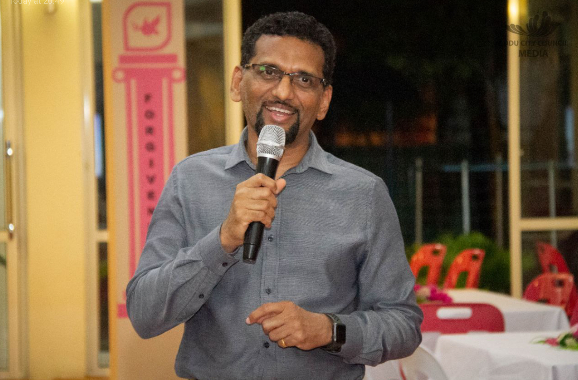 ސިޔާސީ މަޤާމުތަކުގައި ތިބެވޭނީ ސަރުކާރުގެ ސިޔާސަތު ޤަބޫލުކުރެވޭ މީހުންނަށް: ޑރ. ޑީޑީ