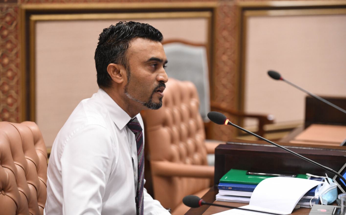 އެއްވެސް ފިރިހެން މެމްބަރަކަށް ޖިންސީ ގުނަވަނެއް ނުދައްކަން: ނާޒިލް