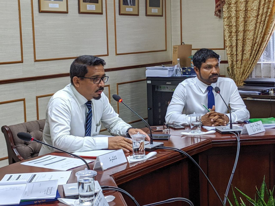 މަޖިލީހުގެ ގިނަ މެންބަރުން ފައްޔާަޒަށް ތާޢީދުކުރަނީ މަޖުބޫރުކަމެއްނެތި - އިކްރާމް