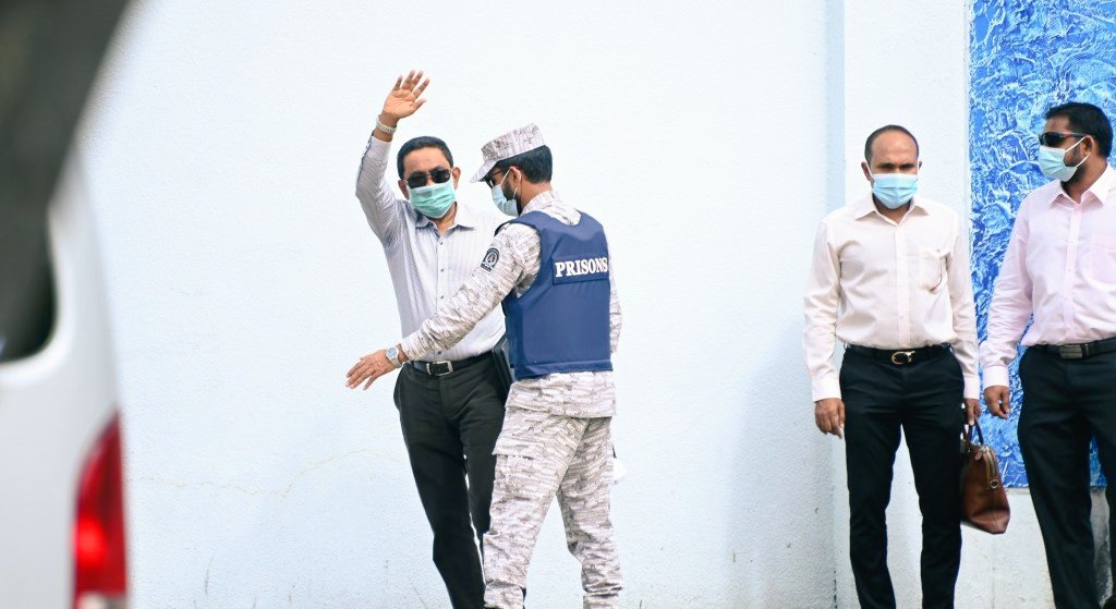 ރައީސް ޔާމިން "ހަޖަމް" ޕްރޮގުރާމްގައި ބައިވެރިވާ ކަން ނޫޅުއްވާ: ވަކީލުން