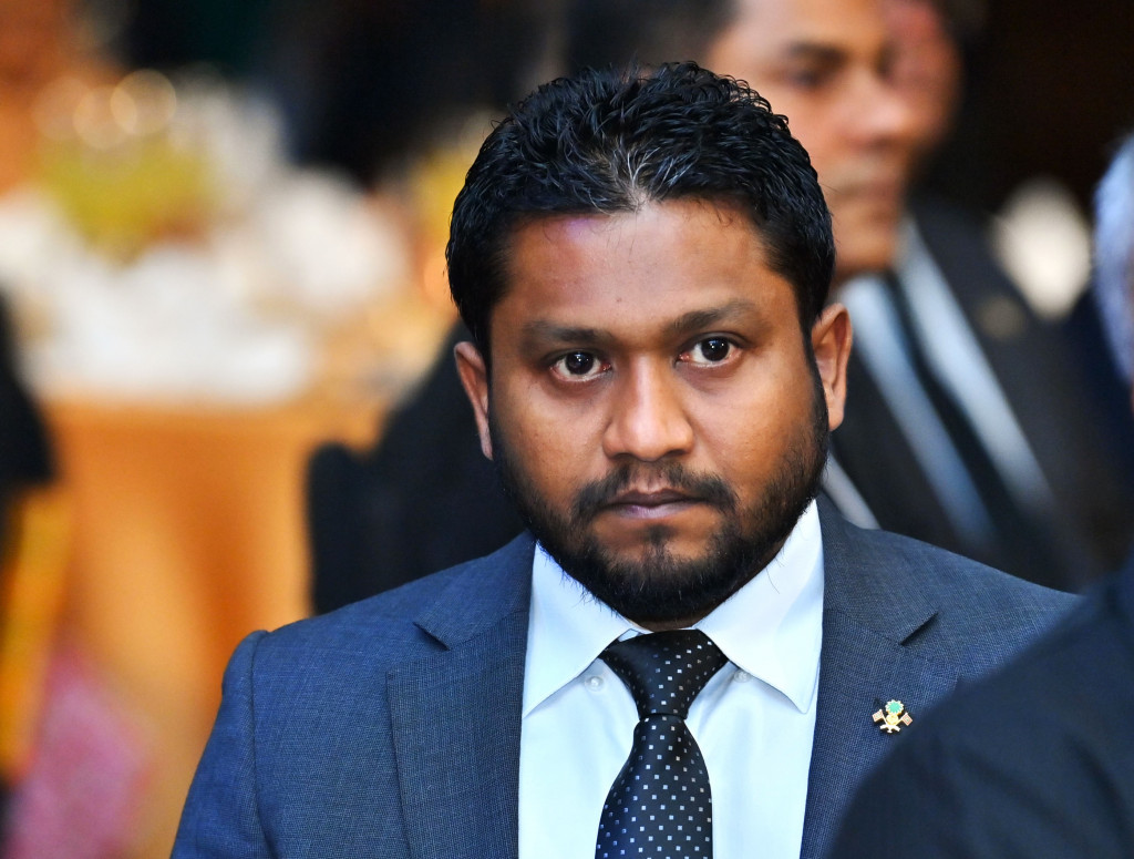 ސިމްޕަތީ ކާޑު ކުޅެނީ ސިޔާސީގޮތުން ފެއިލްވުމުން: ޢަލީ ޒާހިރު