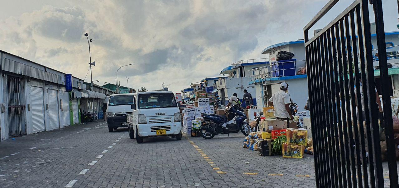 މާލެ ނޯތު ހާބަރ ސަރަހައްދު - އަތޮޅުތަކުން އަންނަ އޮޑިދޯނި ފަހަރު ލަފާ ފުރާ އަދި މުދާއަރުވާ ބާލާ ސަރަހައްދު (ރަސް ފޮޓޯ- ޝާހް)