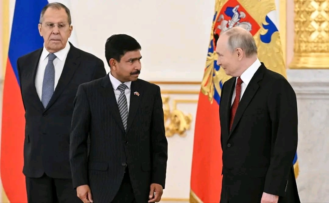 ރަޝިޔާއަށް ކަނޑައެޅުއްވި އާ ނޮން-ރެސިޑެންޓް ސަފީރު ފަތްކޮޅު އަރުވައިފި