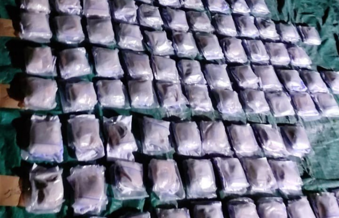 އަނެއްކާވެސް އިތުރު 215 ކިލޯ ޑްރަގްސް އަތުލައިގަނެ ދެމީހަކު ހައްޔަރުކޮށްފި