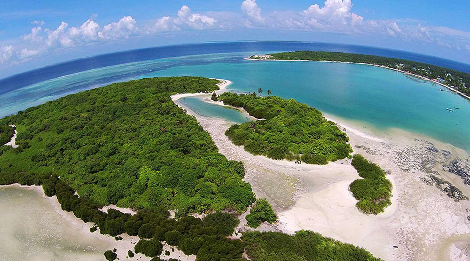 ބާރަށް، ފޮޓޯ: ގްލޯބަލް ނޭޝަނަލް ޕާކްސް