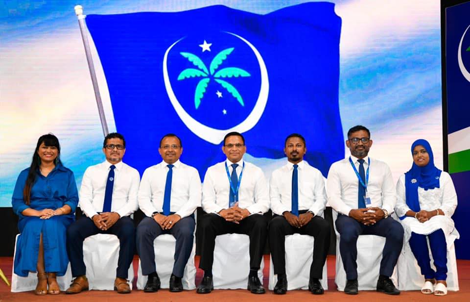 ޔޯގާ ދުވަހާގުޅޭ ހަމަނުޖެހުމުގައި ސަރުކާރުގެ އިހުމާލު އޮތްކަމަށްބުނެ އެމްއެންޕީން މަޖިލީހަށް