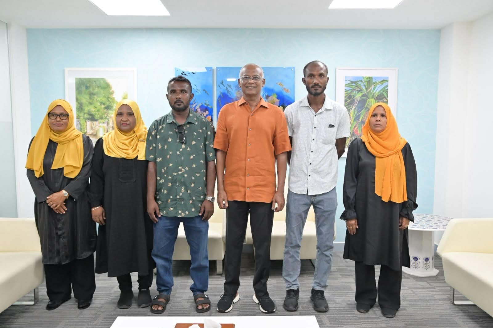 ކޮލަމާފުށީ އެމްޑީޕީ ކެންޑިޑޭޓުންނާ ރައީސް ޞާލިޙް ބައްދަލުކުރައްވައިފި