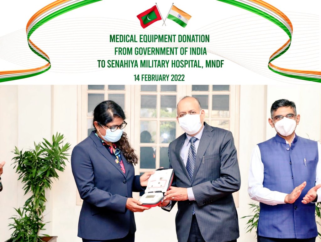 އިންޑިއާއިން ސެނަހިޔާ ހޮސްޕިޓަލަށް ބައެއް ސާމާނު ހަދިޔާކޮށްފި