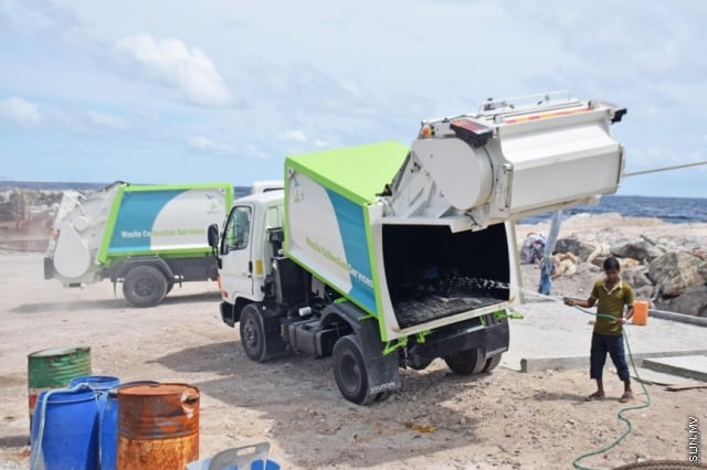 ވެމްކޯގެ މުވައްޒަފަކަށް ޑީސަލް ބޮވި ވެންޓިލޭޓަރުގައި ފަރުވާ ދެނީ