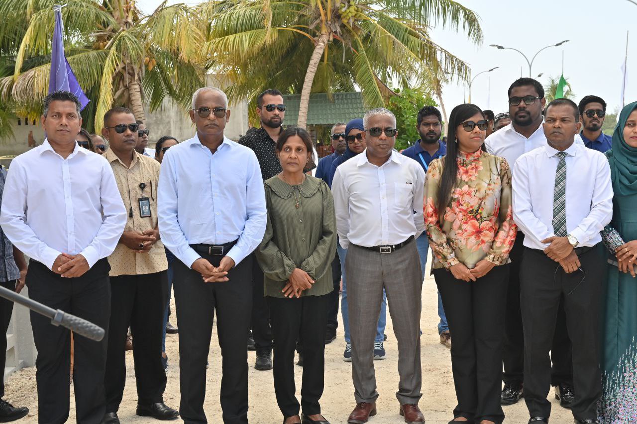 އައްޑޫއަށް ބޭނުންވަނީ ދައުލަތެއް ނޫން، ގާނޫނީ ބާރުވެރިކަން: މޭޔަރު