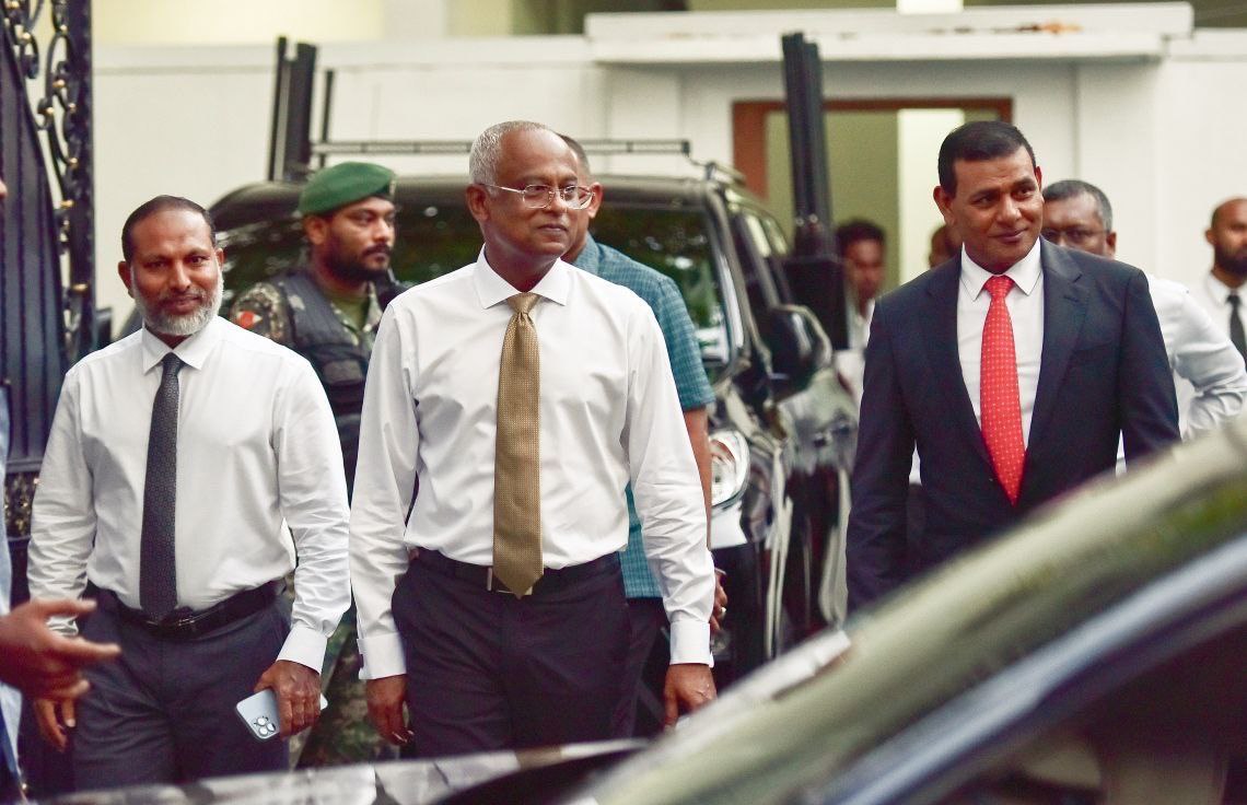 އިމްރާން ވިދާޅުވީ ސިންގާ މޫދަށްލުމުން ބޮކިޖަހާފައި ދާނީ އަޑިއަށްކަމަށް