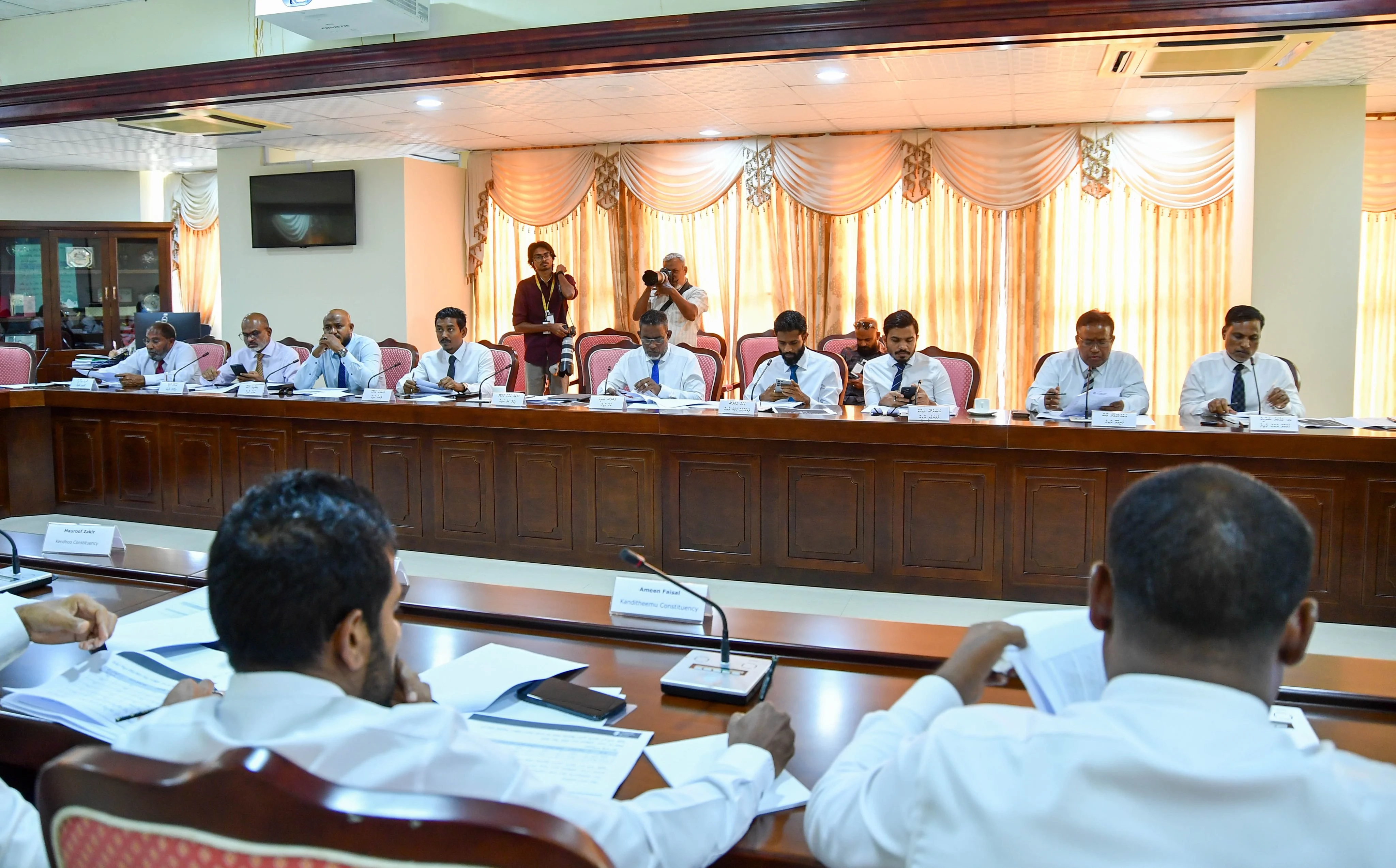 Budget Committee unanimously approves MVR 5.1 billion supplementary budget