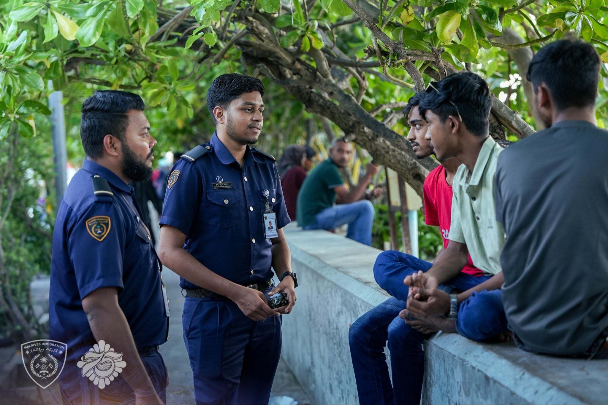 އިމިގްރޭޝަން ޤާނޫނުތަކަށް ބިދޭސީން އަމަލުކުރޭތޯ ބެލުމަށް ހަރަކާތެއް ހިންގައިފި