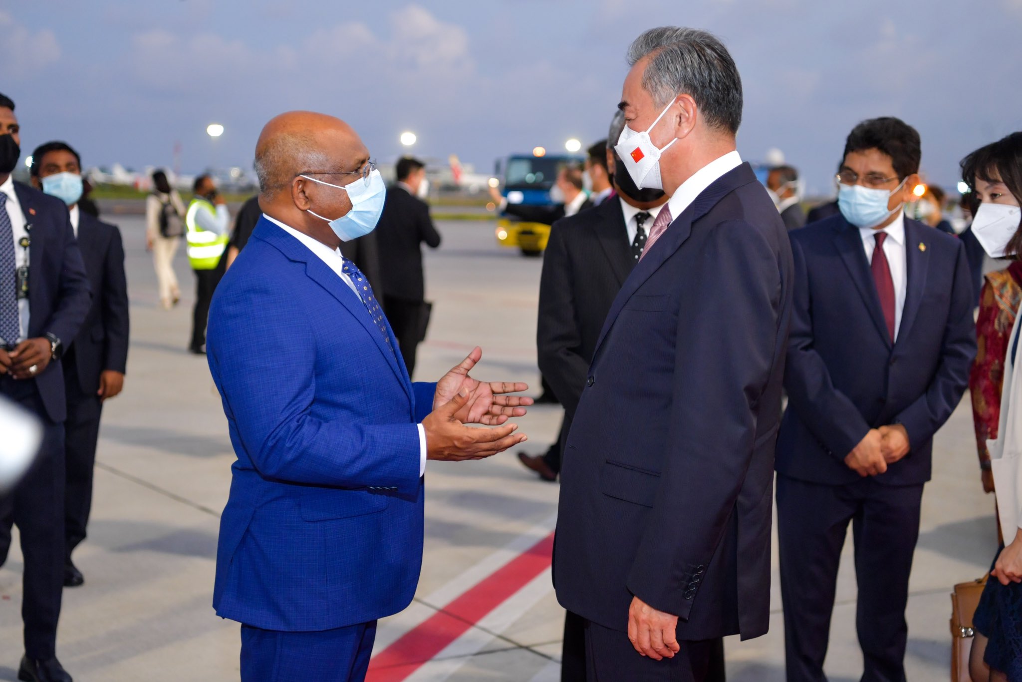 ޗައިނާގެ ފޮރިން މިނިސްޓަރު ރާއްޖޭން ފުރާވަޑައިގެންފި