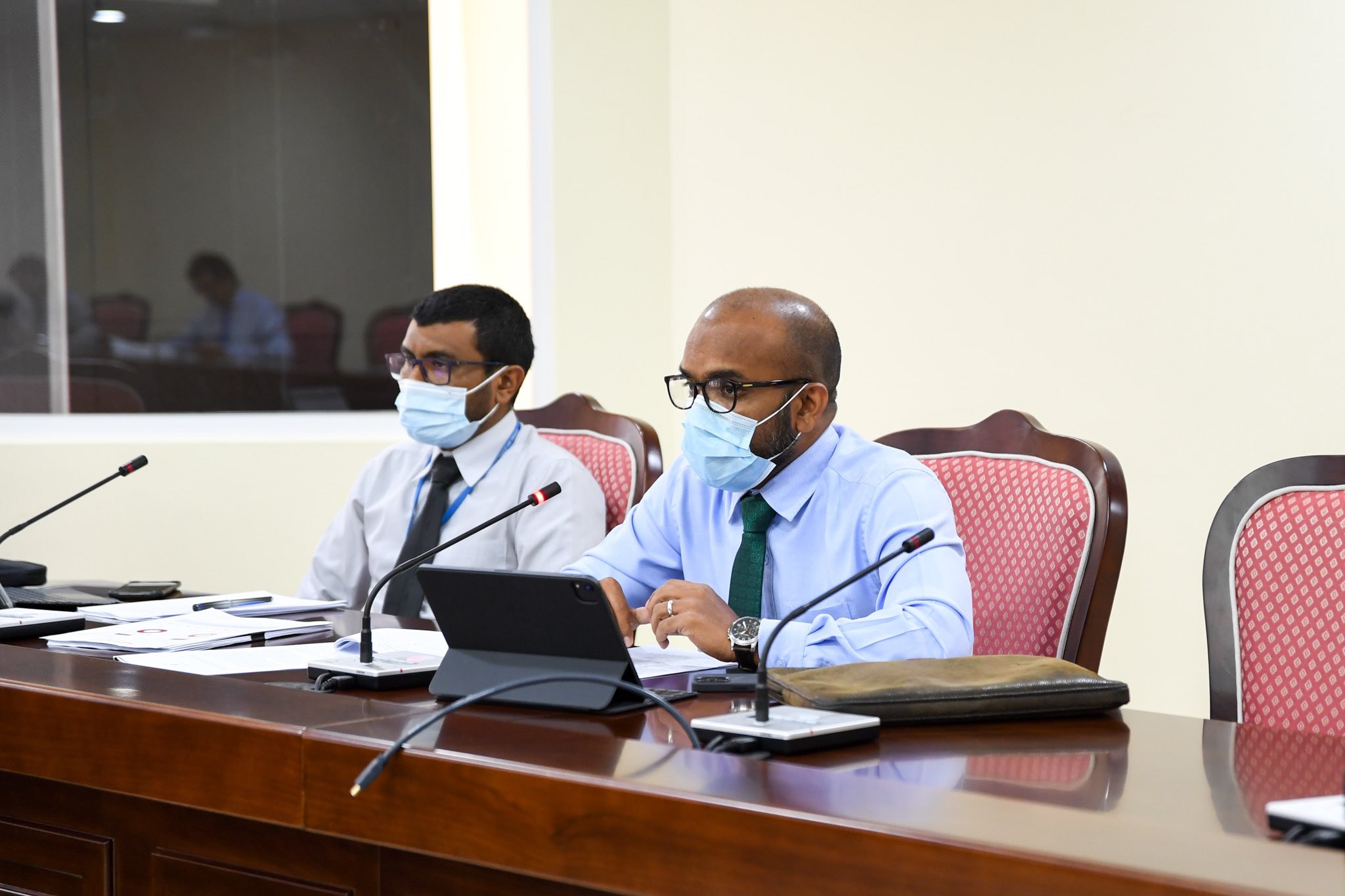 ރަނގަޅު ސިޔާސަތުތަކެއް ކަނޑައަޅައިގެން ރާއްޖޭގެ ދަރަނި މެނޭޖްކުރަން ލަފާދީފި