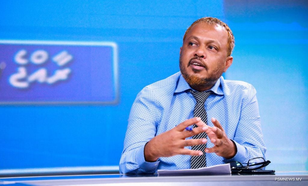 ޒާތީނުވެ މަޖިލީހުގެ މެމްބަރުން ރައްޔިތުންގެ ކުރިއެރުމަށް މަސައްކަތްކުރަންޖެހޭ: ސައުދުﷲ