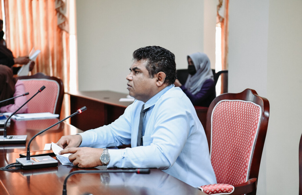 އިދިކޮޅު ފަރާތްތަކުން ޖޭއެސްސީ ތޮރުފަން އުޅެނީ ހެޔޮ ނިޔަތެއްގައެއް ނޫން: ބޮންޑެ