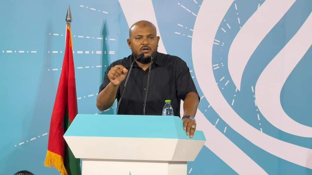 އެމްޑީޕީން އުޅެނީ ވެރިކަމުން ބޭލީމަ ހަޖަމުނުވެގެން: ޝުޖާއު