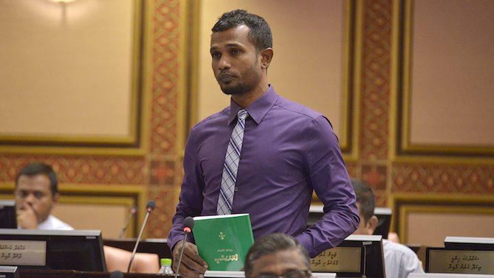 ޖޭއެސްސީ އެކުލެވިގެންވާ ގޮތް ބަދަލުކުރަން އަނެއްކާވެސް ޓޮމް ހުށަހަޅުއްވައިފި