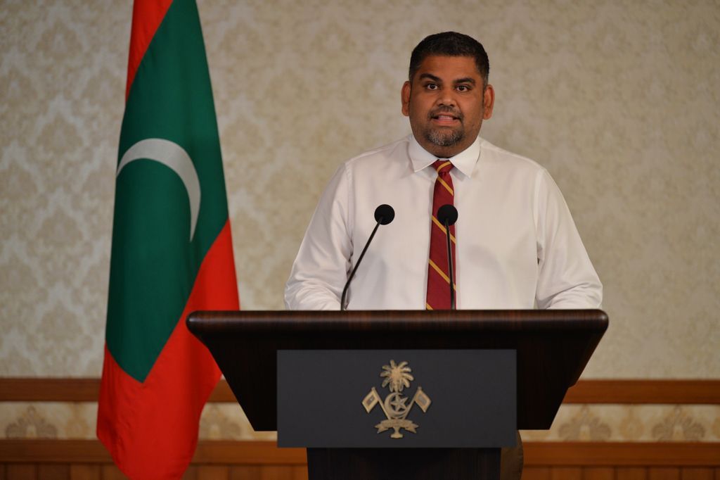 އެޗްޑީސީގެ ރަޖިސްޓްރީ ބާތިލްކުރުމަކީ ރާއްޖެއަށް އެންމެ ރަނގަޅު ގޮތެއްނޫން: މަބުރޫކް