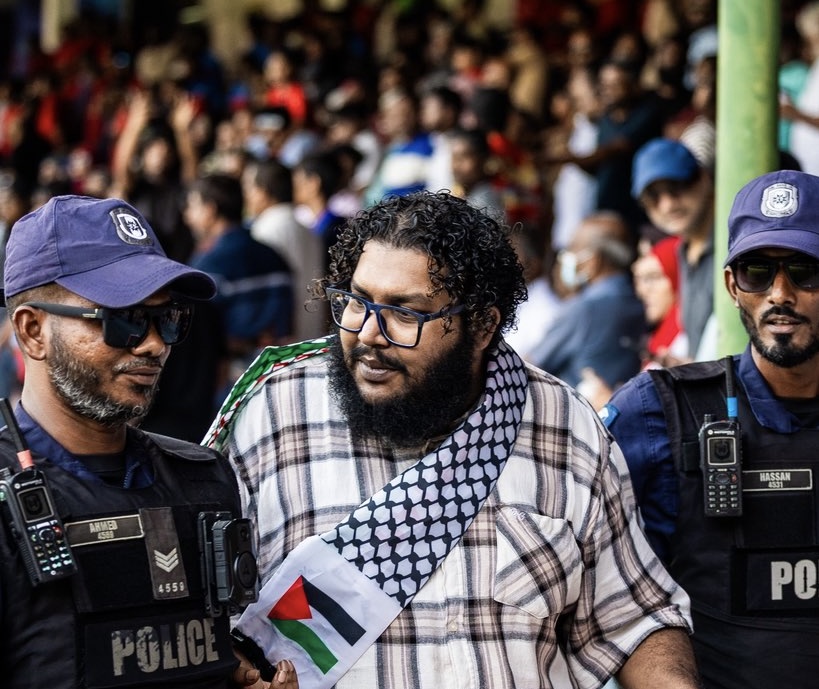 ފަލަސްތީނުގެ ހައްގުގައި އަޑުއުފުލަމުން ދިޔަ މީހުން ދަނޑުން ބޭރުކުރުމުން ދޭހަވަނީ ސަރުކާރުގެ ދެފުށްކެހެރިކަން: ޑރ. އިޔާޒް